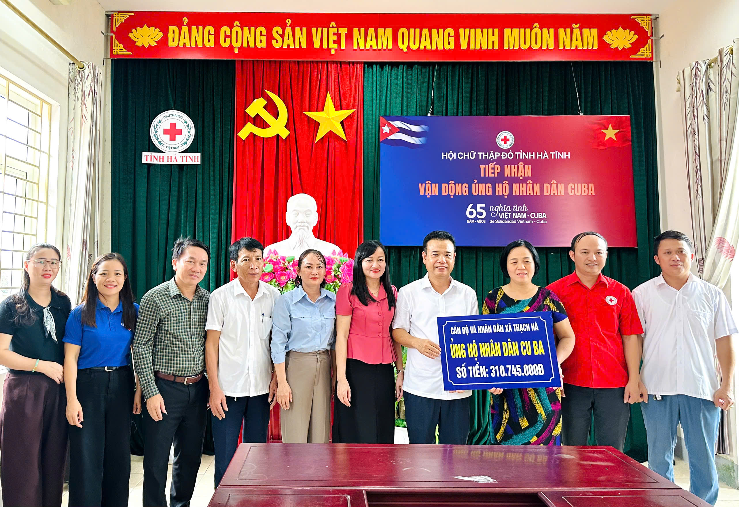 Xã Thạch Hà ủng hộ 310.745.000 đồng cho nhân dân CuBa