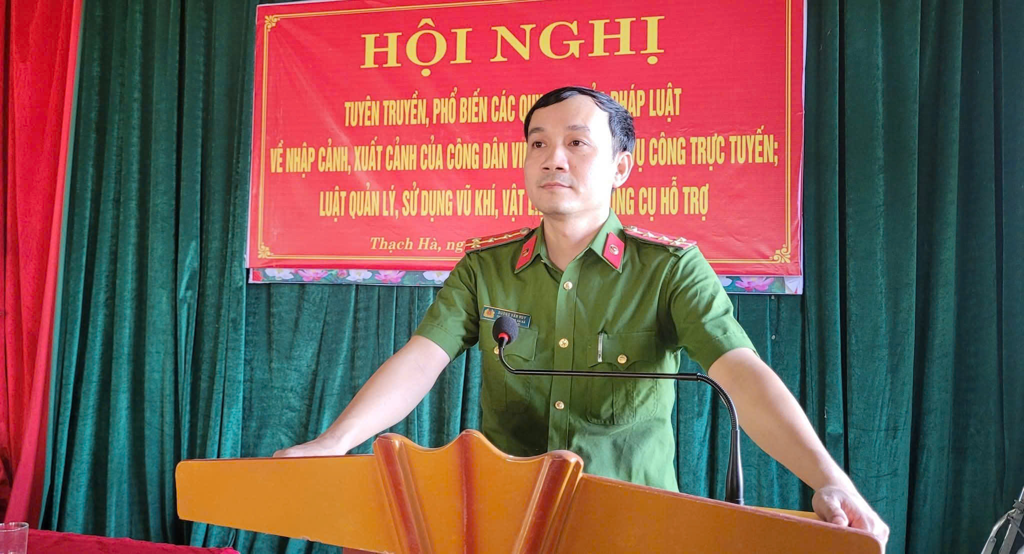 Tuyên truyền phổ biến giáo dục pháp luật về vũ khí, vật liệu nổ, công cụ hỗ trợ về hoạt động khai thác thủy sản đối với các chủ tàu thuyền trên địa bàn