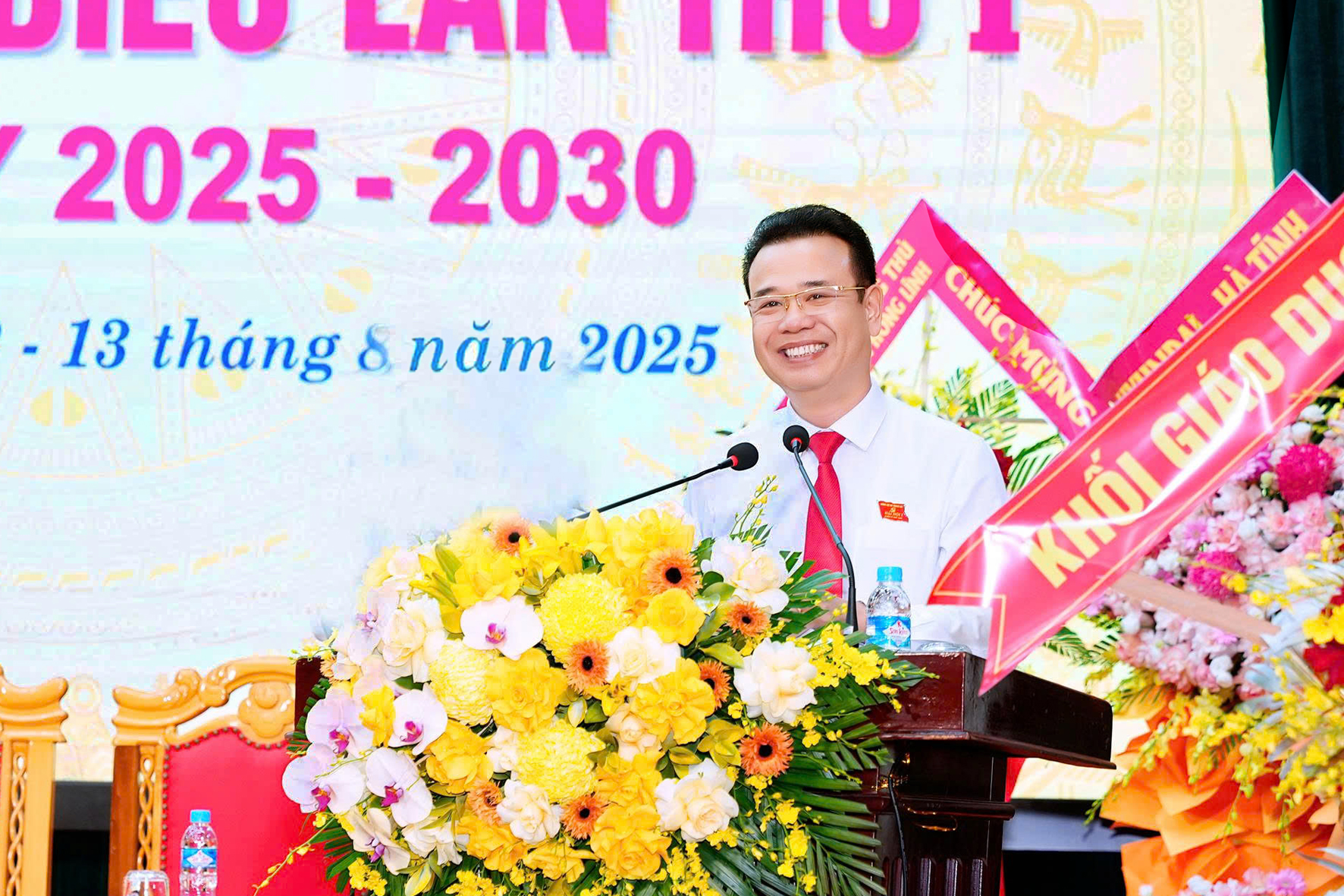 XÂY DỰNG XÃ THẠCH HÀ ĐẠT CHUẨN NTM NÂNG CAO THEO HƯỚNG ĐÔ THỊ VĂN MINH, HIỆN ĐẠI