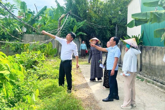 Ban Văn hóa - Xã hội HĐND xã Thạch Hà giám sát việc giải quyết ý kiến, kiến nghị của cử tri