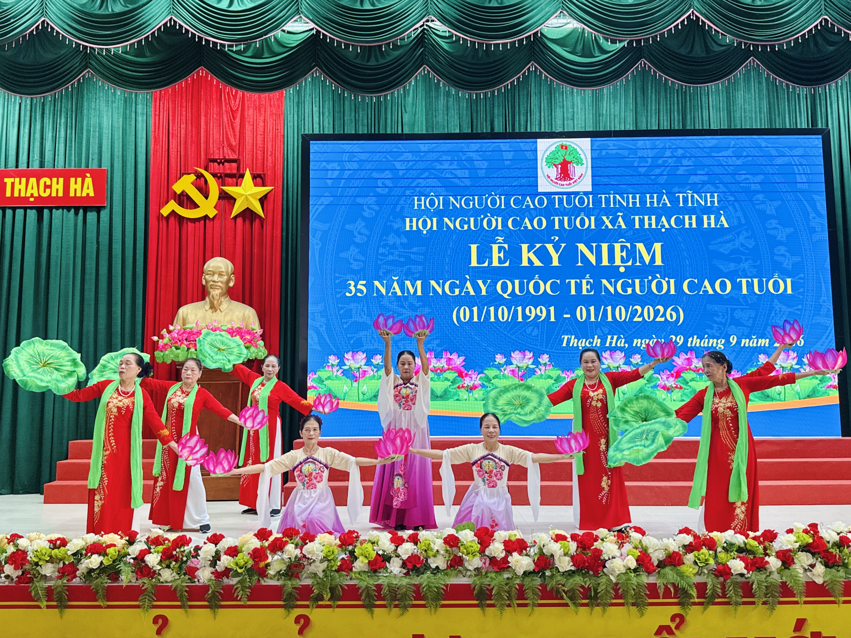 Hội Người cao tuổi xã Thạch Hà kỷ niệm 35 năm Ngày Quốc tế Người cao tuổi