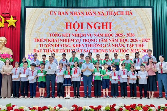 [Video] Thạch Hà tổng kết nhiệm vụ năm học 2025 - 2026, triển khai nhiệm vụ năm học 2026 - 2027