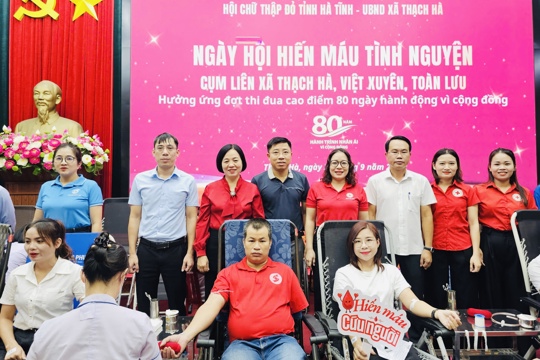Hơn 300 người tham gia Ngày hội hiến máu tình nguyện tại Thạch Hà, tiếp nhận 214 đơn vị máu
