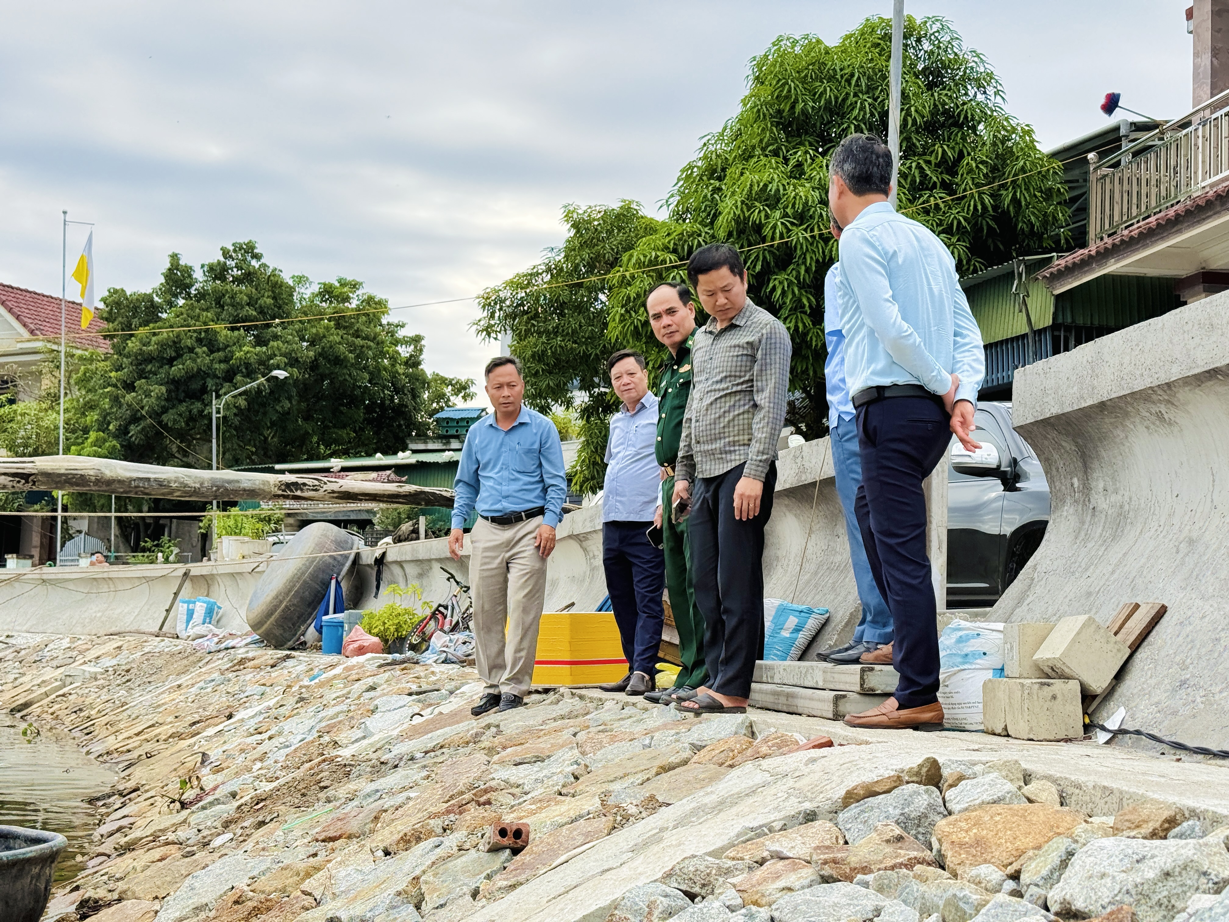 Kiểm tra công tác phòng, chống thiên tai tại 8 xã khu vực Thạch Hà