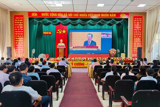 Đảng bộ xã Thạch Hà kết nối đường truyền hội nghị nghiên cứu, học tập, quán triệt Nghị quyết Hội nghị Trung ương 4 khóa XIV