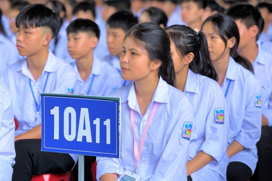 Trường THPT Lý Tự Trọng lan tỏa thông điệp nói không với thuốc lá trong học đường