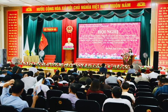 Tập huấn kiến thức pháp luật và kỹ năng trợ giúp pháp lý cho đội ngũ tuyên truyền viên cơ sở