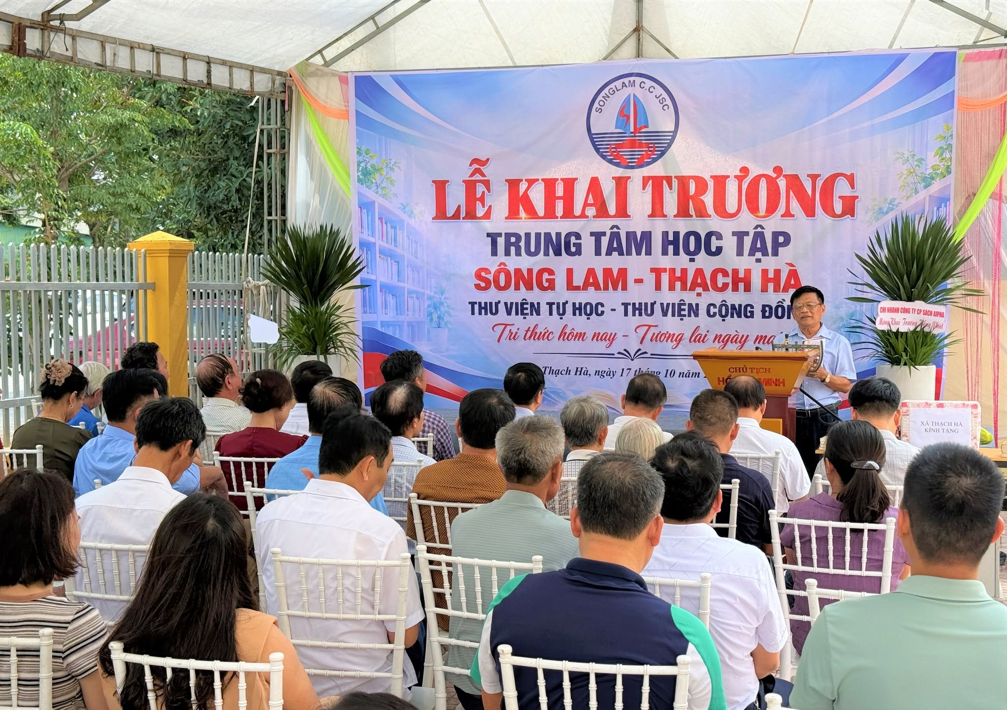 Khai trương Trung tâm học tập Sông Lam – Thạch Hà