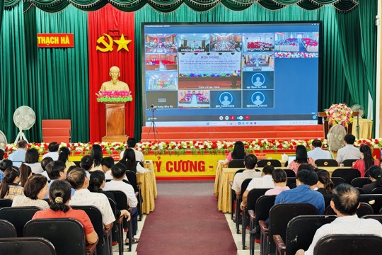 Thạch Hà tham dự hội nghị học tập, quán triệt các nghị quyết, chỉ thị của Trung ương và của tỉnh 