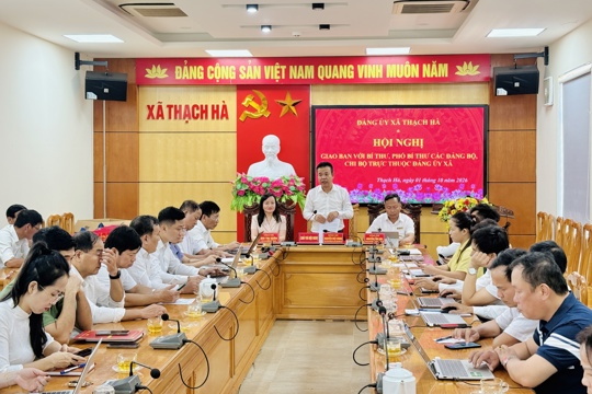 Đảng ủy xã Thạch Hà giao ban với bí thư, phó bí thư các tổ chức đảng trực thuộc