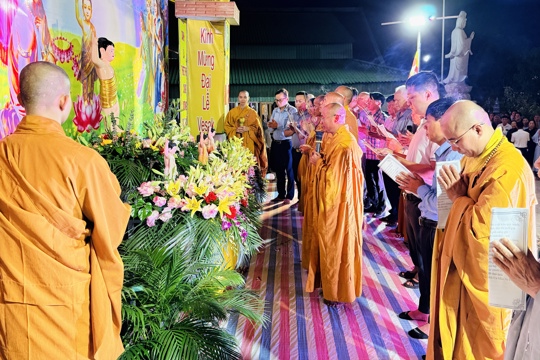 Trang nghiêm Đại lễ Phật đản Phật lịch 2570 tại Chùa Bụt