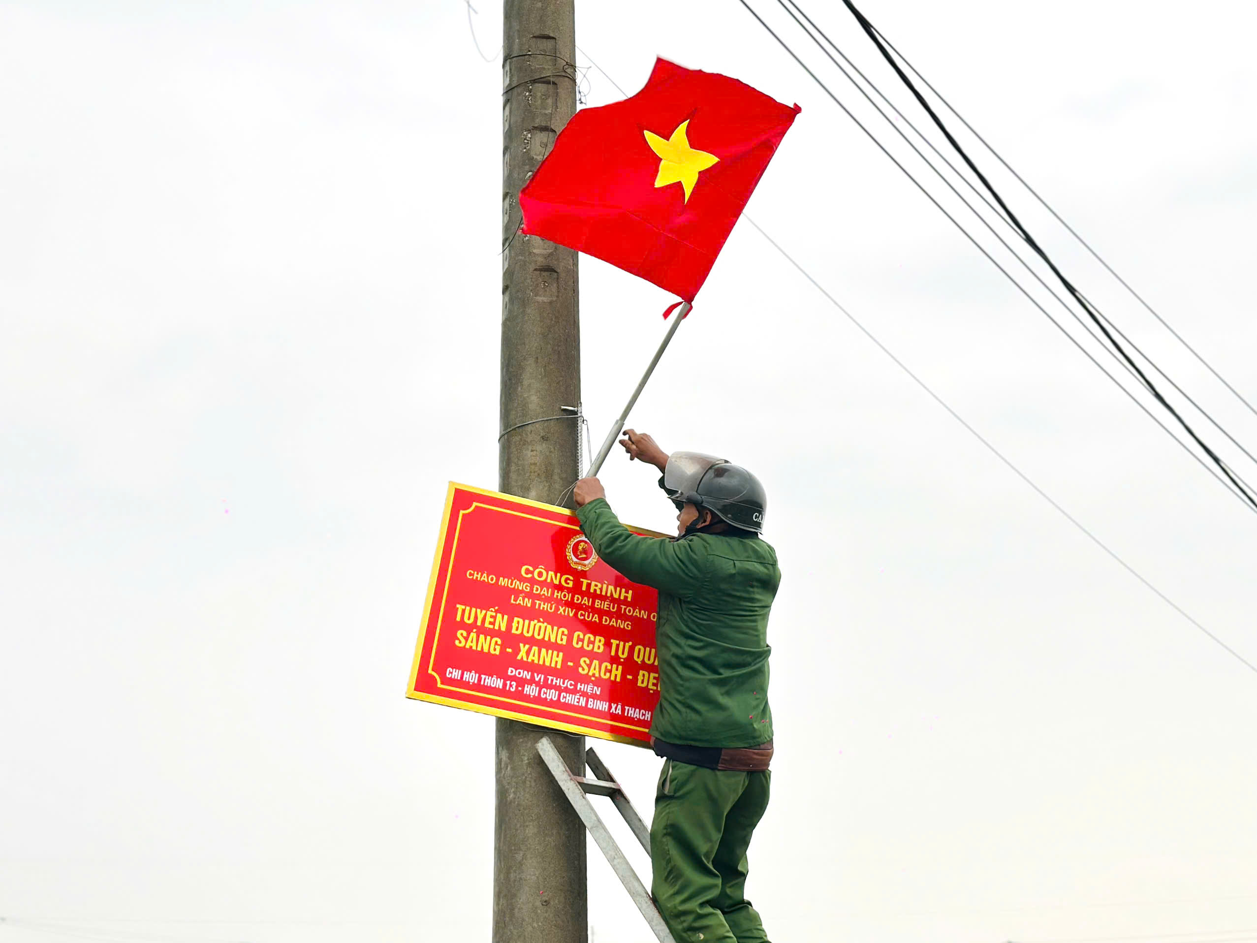 Cựu Chiến binh xã Thạch Hà ra mắt tuyến đường cờ - tuyến đường CCB tự quản 