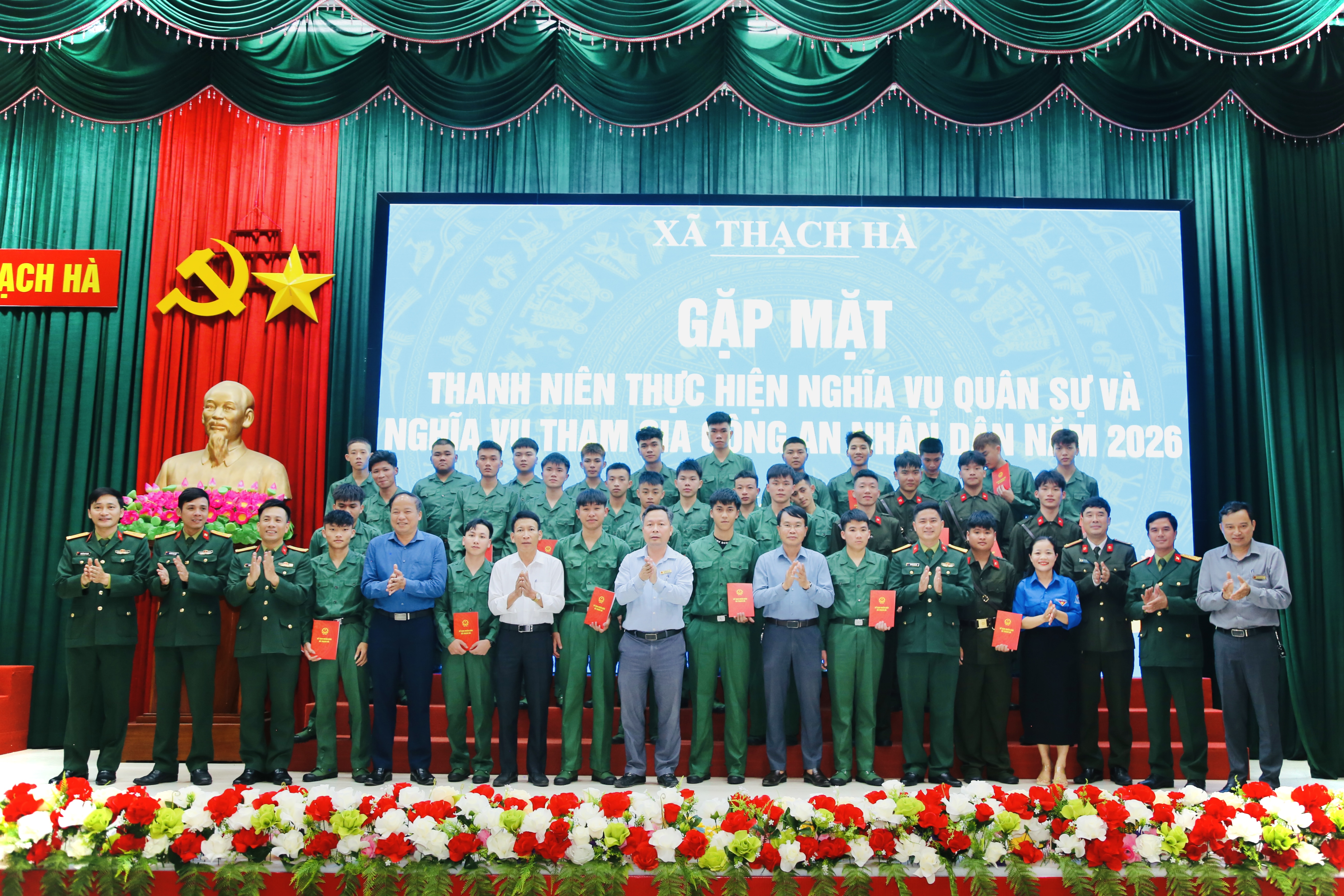 Gửi trọn niềm tin, vững bước quân hành – Thạch Hà gặp mặt tân binh lên đường nhập ngũ năm 2026